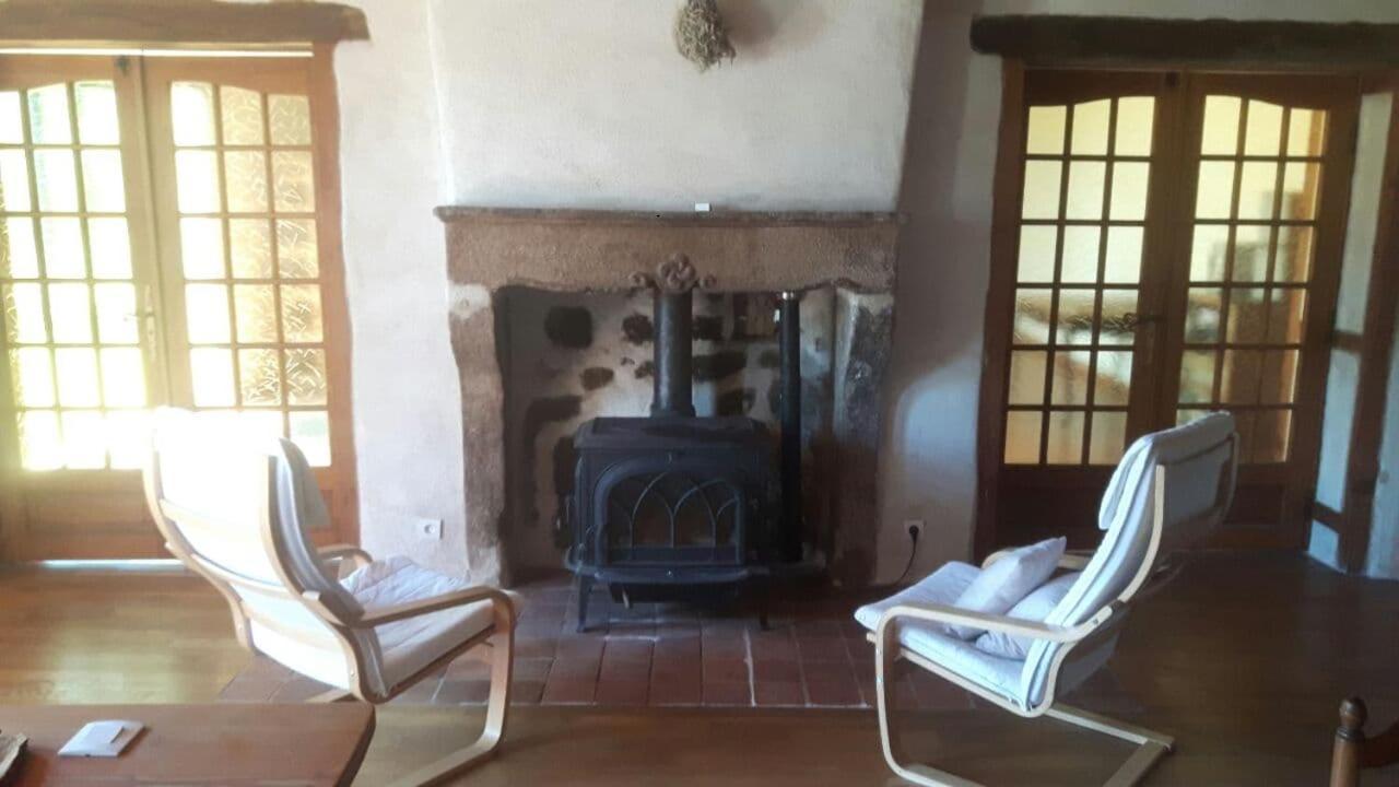Vila Maison En Pierre Dettey Exteriér fotografie